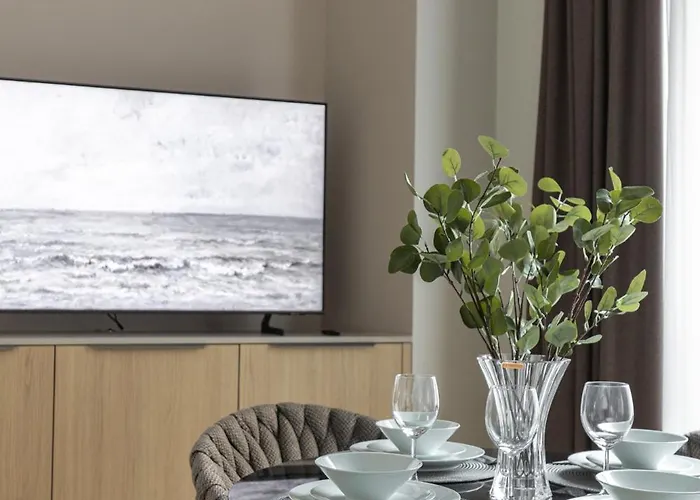 Apartment Premier 2bd Old Town