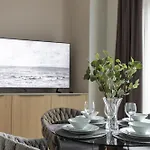 Апартаменты Premier 2bd Old Town