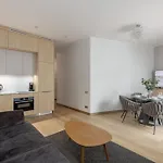 Апартаменты Premier 2bd Old Town *